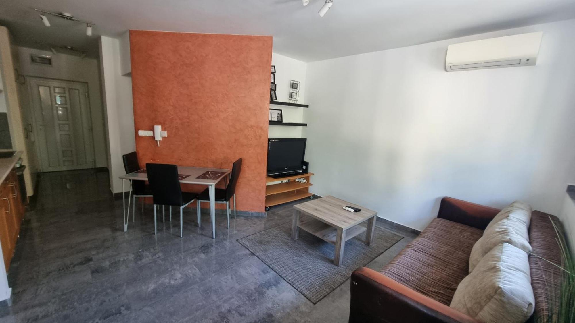 Darling Apartament Seghedin